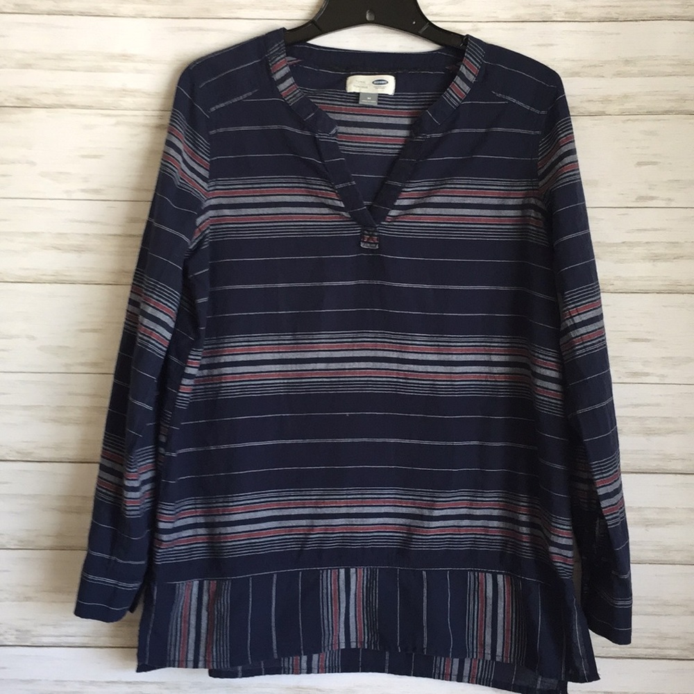 🥳Host Pick!   🌺 2/$15  Old Navy tunic blouse